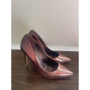 Aldo Brandie Stiletto Pump Women Size 8.5 Red and Rose Gold Metallic